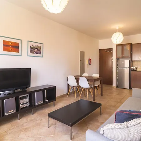 Апартаменты Hippo One Bedroom Flat Ларнака